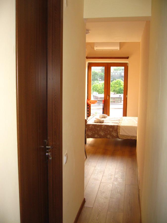 Lucky_Stay_Tbilisi Buitenkant foto