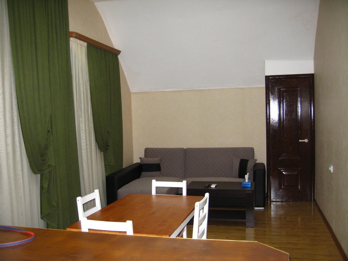 Lucky_Stay_Tbilisi Buitenkant foto